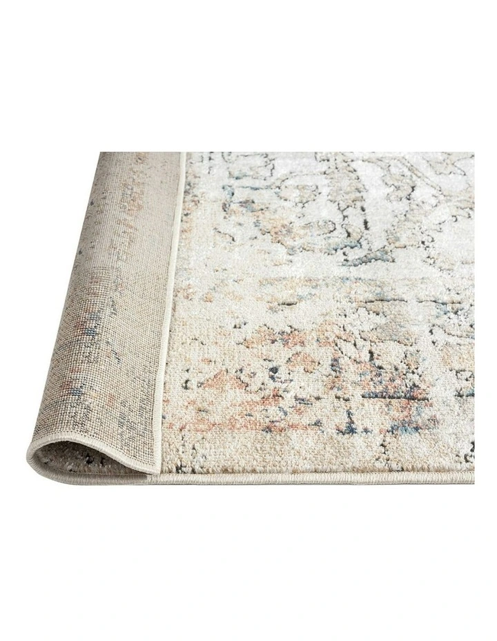 Constance Distressed Floral Runner Rug in Beige/Blue image 4