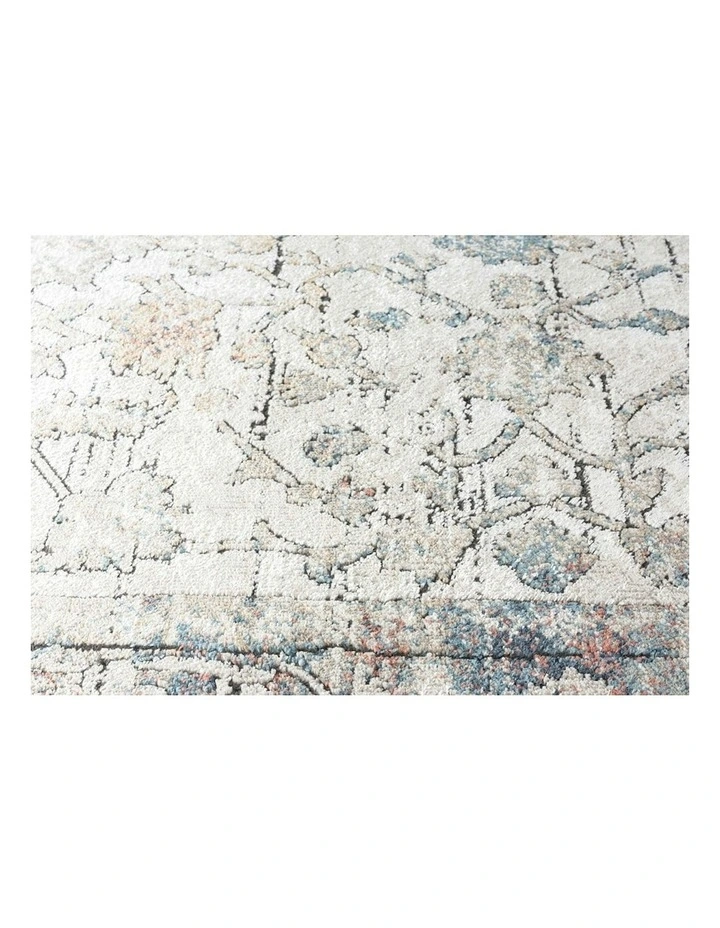 Constance Distressed Floral Runner Rug in Beige/Blue image 5