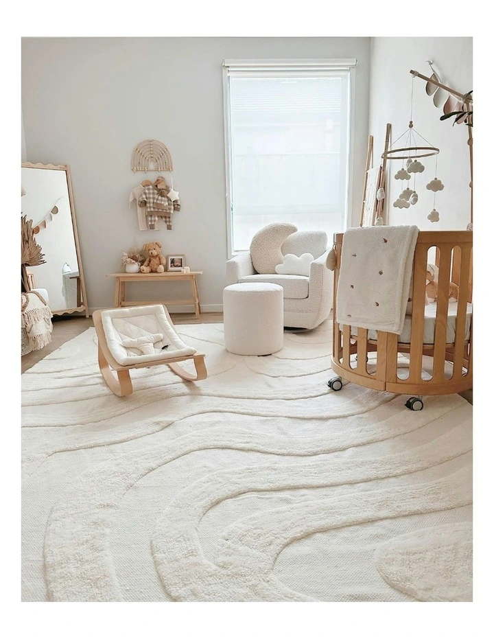 Eniko Abstract Washable Wool Rug in Cream image 2