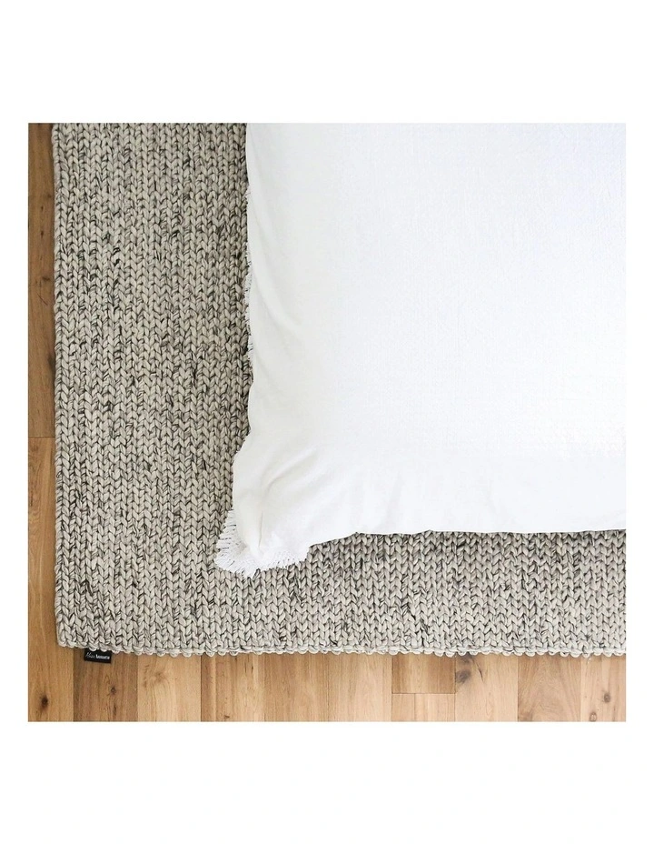 Farrah Braided Wool Rug in Marble Grey image 3
