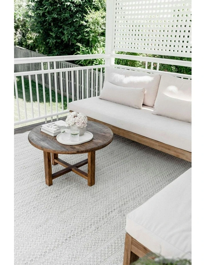 Hazel Indoor Outdoor Pet Rug in Cream/Grey image 5
