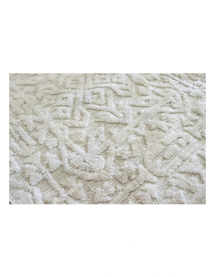 Josephine Tribal Transitional Runner Rug in Cream image 7
