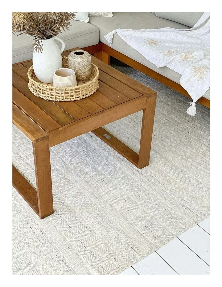 Loretta Indoor Outdoor Pet Rug in Cream and Grey image 6