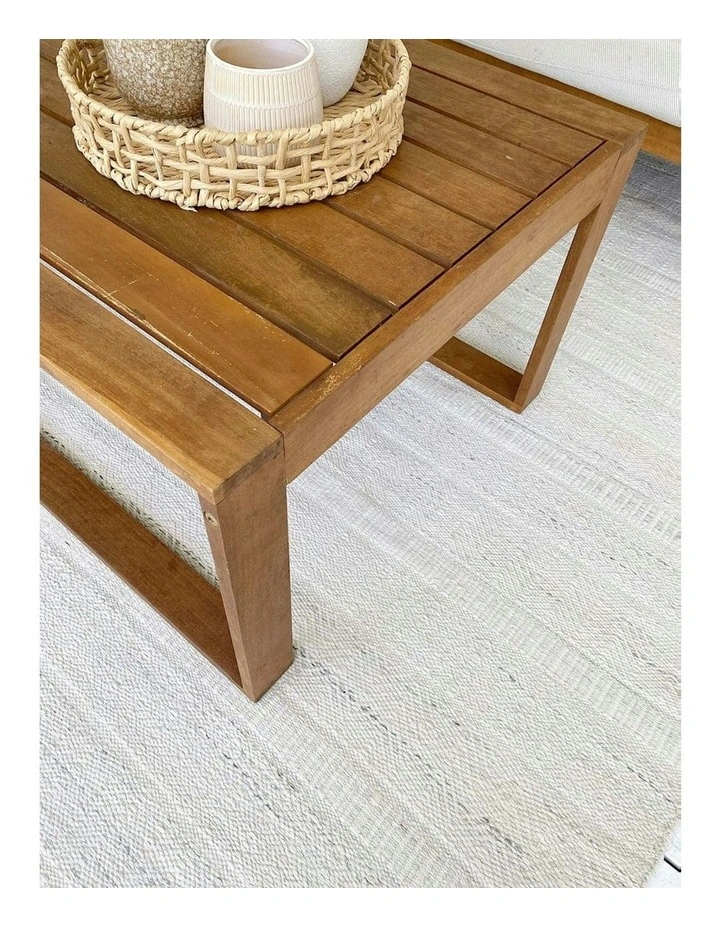 Loretta Indoor Outdoor Pet Rug in Cream and Grey image 7