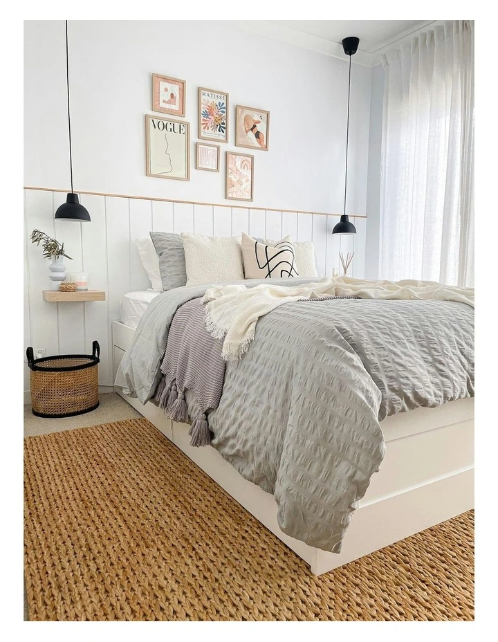 Nora Braided Jute Rug in Tan image 3