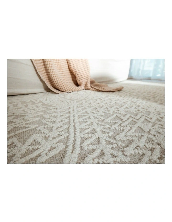 Takalo Textured Tribal Rug in Multicolor image 3