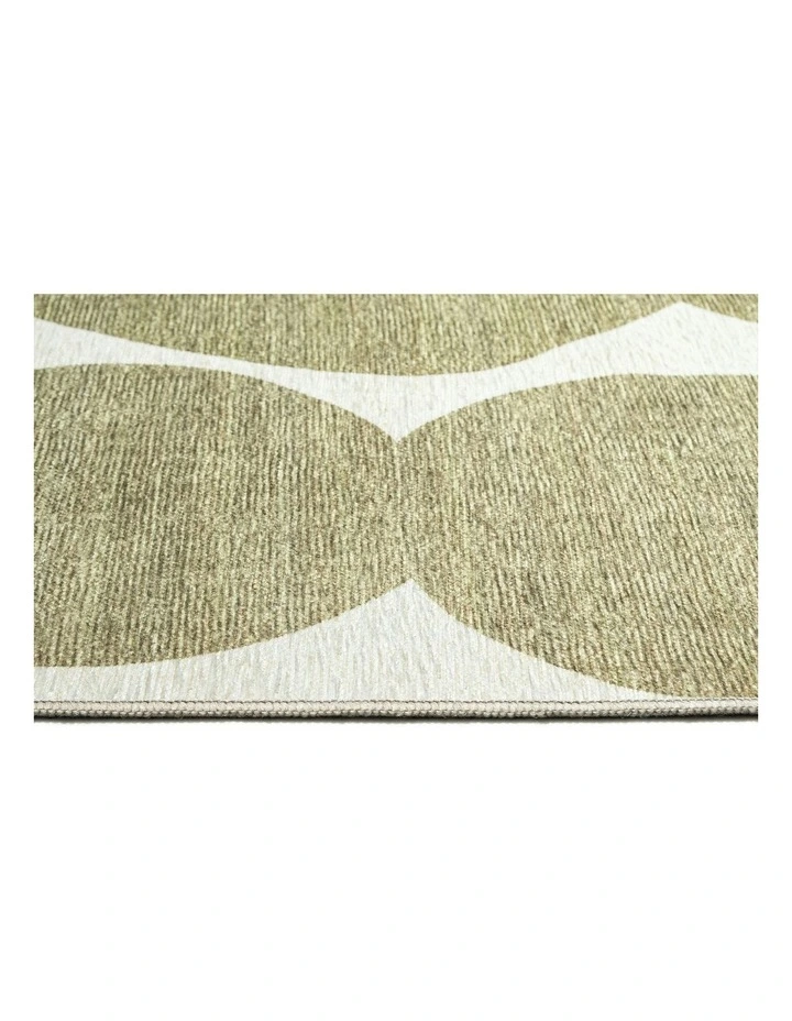 Brynne Indoor Outdoor Washable Rug in Green/Ivory image 3