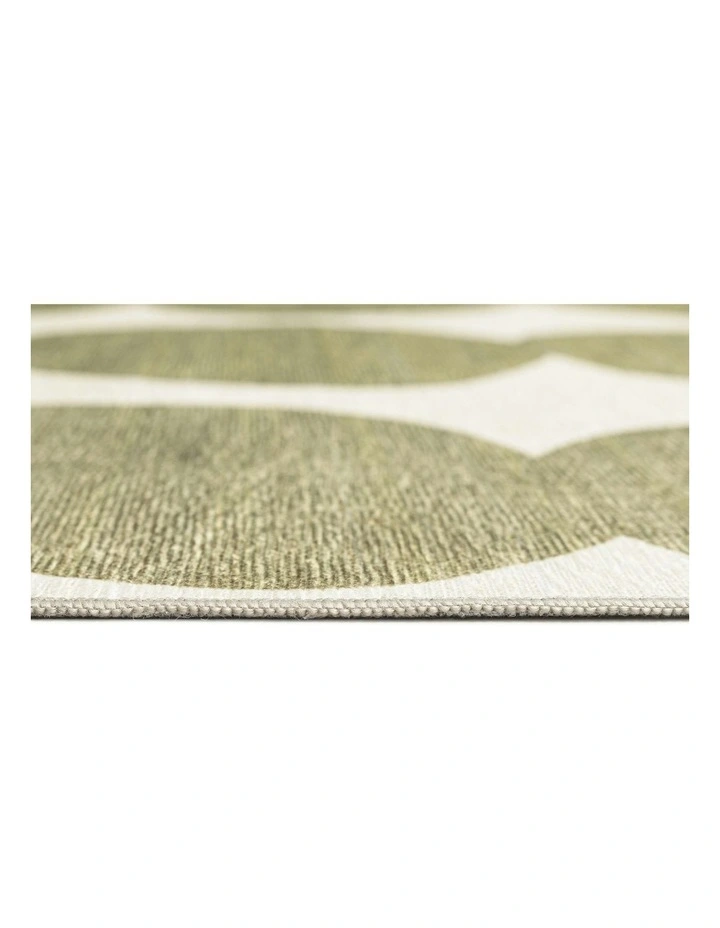 Brynne Indoor Outdoor Washable Rug in Green/Ivory image 5