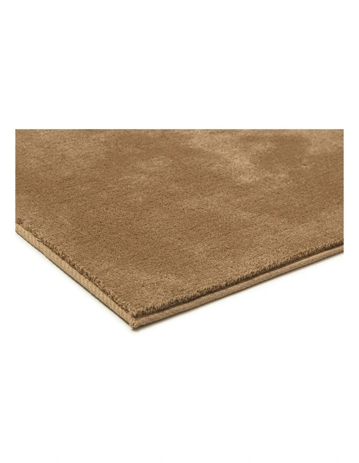 Reese Shag Rug in Warm Peach image 2