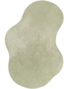 Masha Irregular Shape Washable Rug in Green