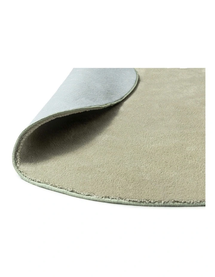 Kisa Irregular Round Washable Rug in Green image 3