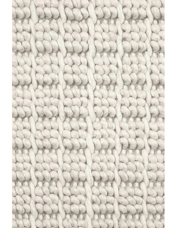 Paige Looped Wool Blend Rug in Ivory image 4