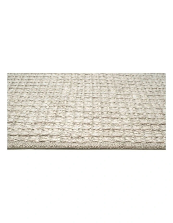 Tocarra Chunky Wool Rug in Cream image 3