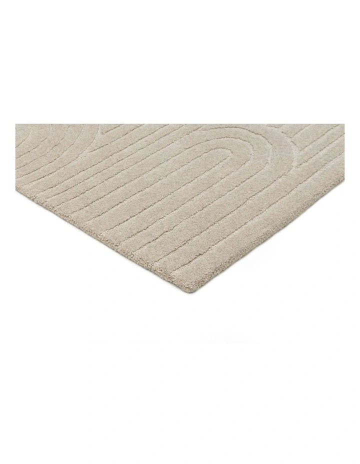 Moraya Rainbow Hand-Tufted Rug in Beige image 2