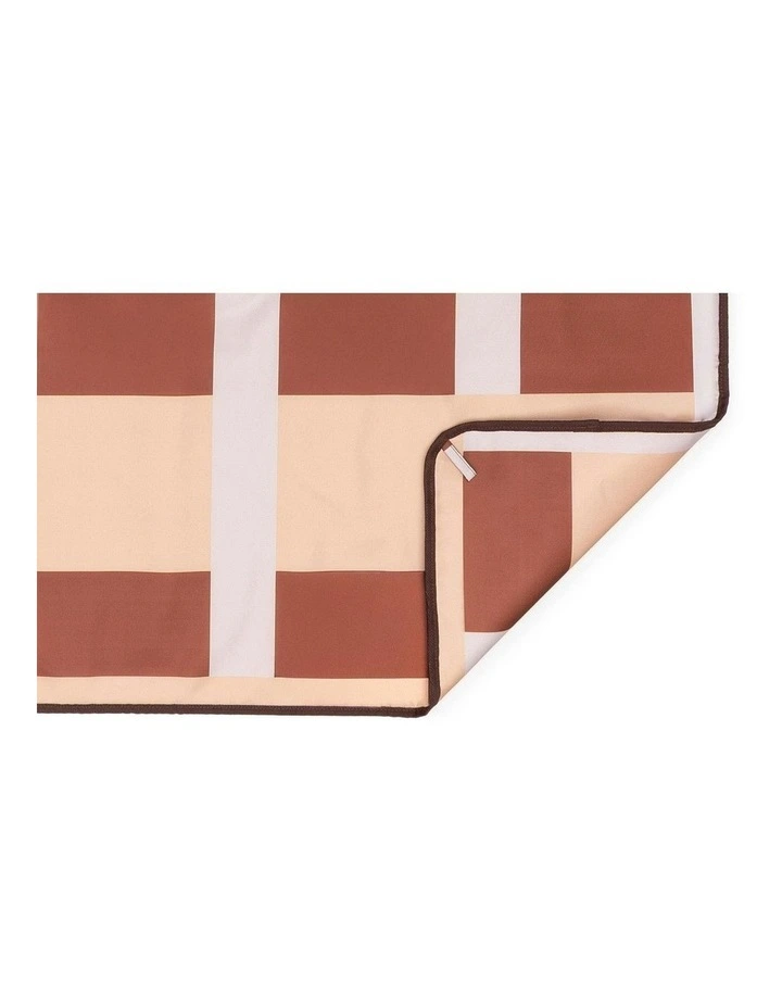 Brisa Beach Mat in Tan Milk and Umber image 4