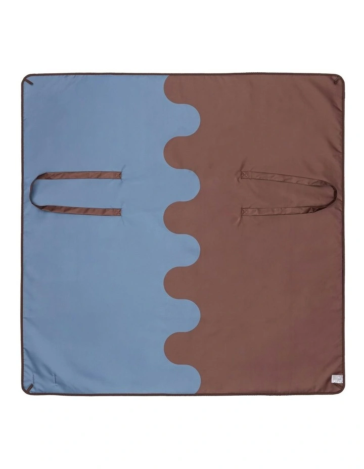 Luva Beach Mat in Ocean/Chocolate image 2