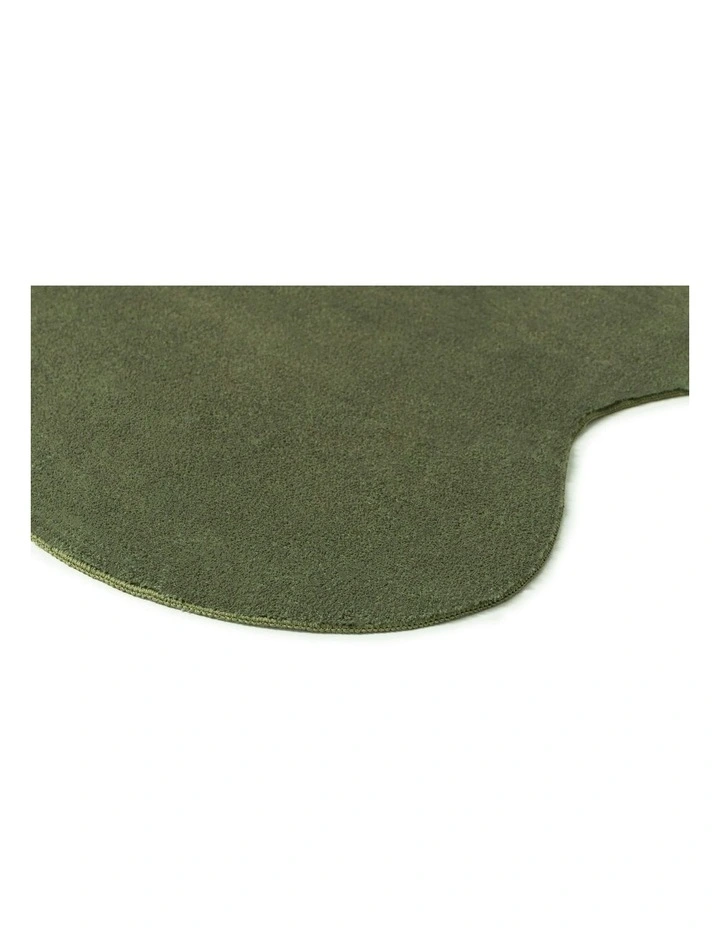 Sandara Scallop Washable Rug in Olive image 2