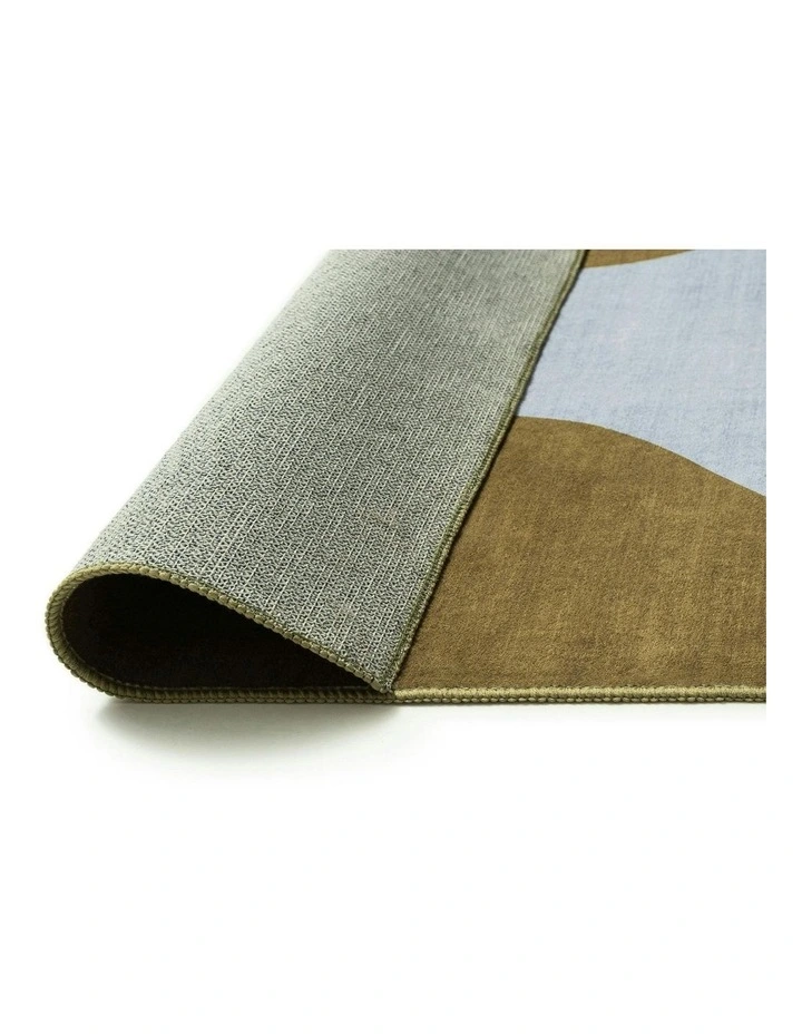 Carmona Wave Washable Rug in Multi image 4