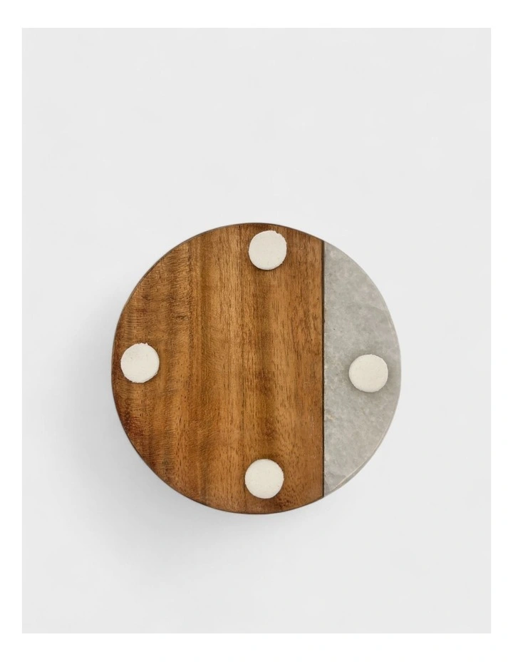 Hand Cut Mango Wood And White Marble Round Coasters Set of 4 in Brown image 4