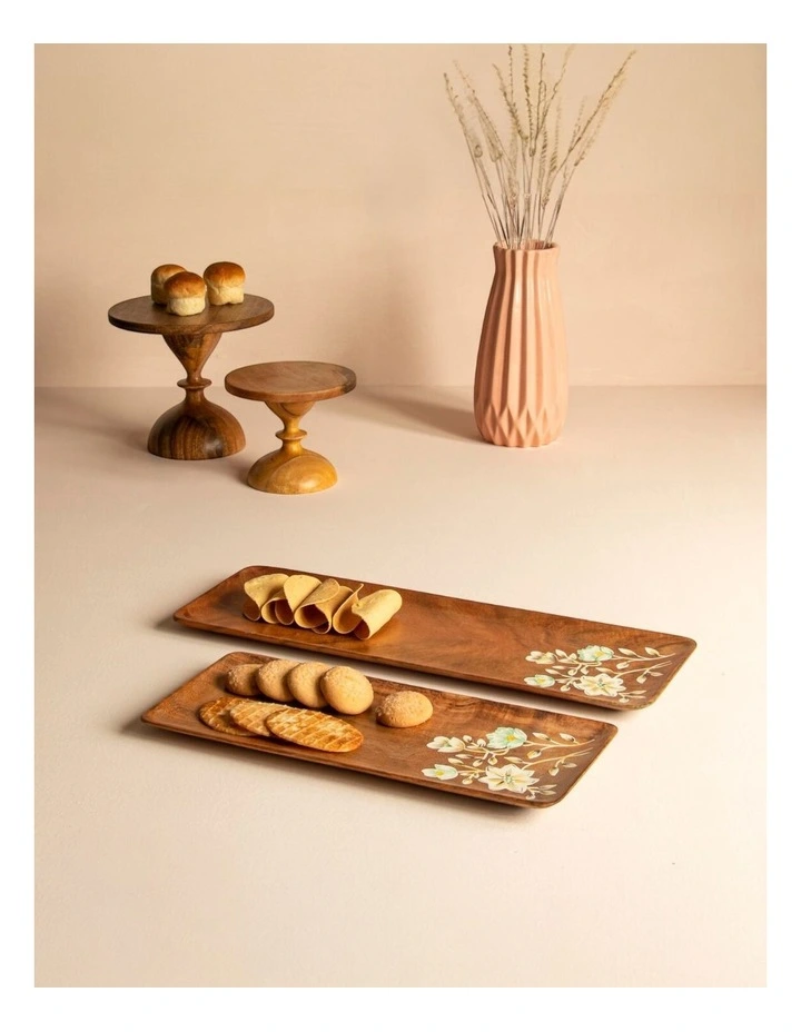 Hand Painted Wooden Floral Platters Set Of 2 in Natural image 4