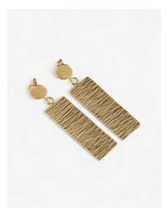 Handcrafted Earrings in Gold