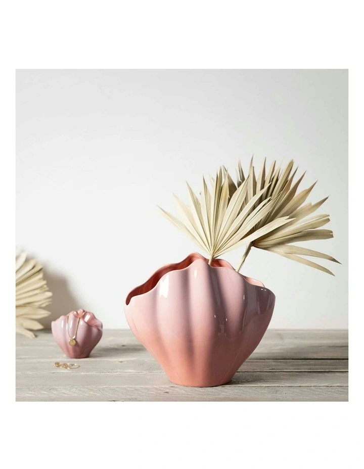 Perlemor Home Shell Vase in Orange image 2