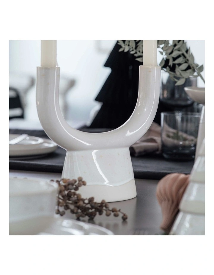Winter Glow U-shape Candleholder in White image 4