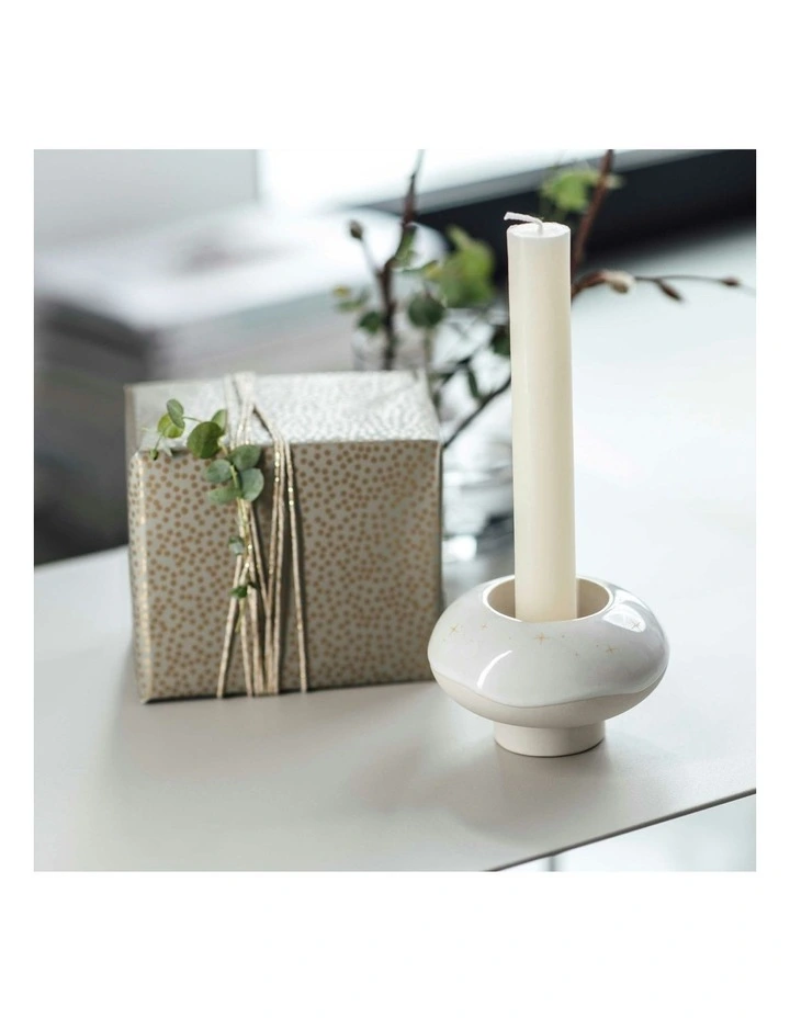 Winter Glow Donut Candleholder in White image 2