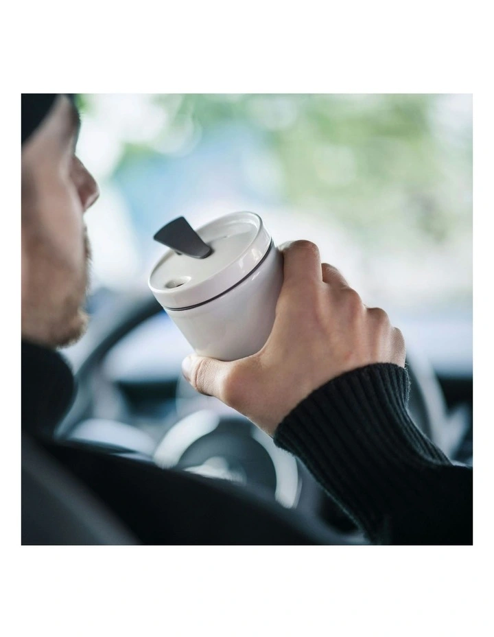 To Go Mug 035l -GK in White image 4