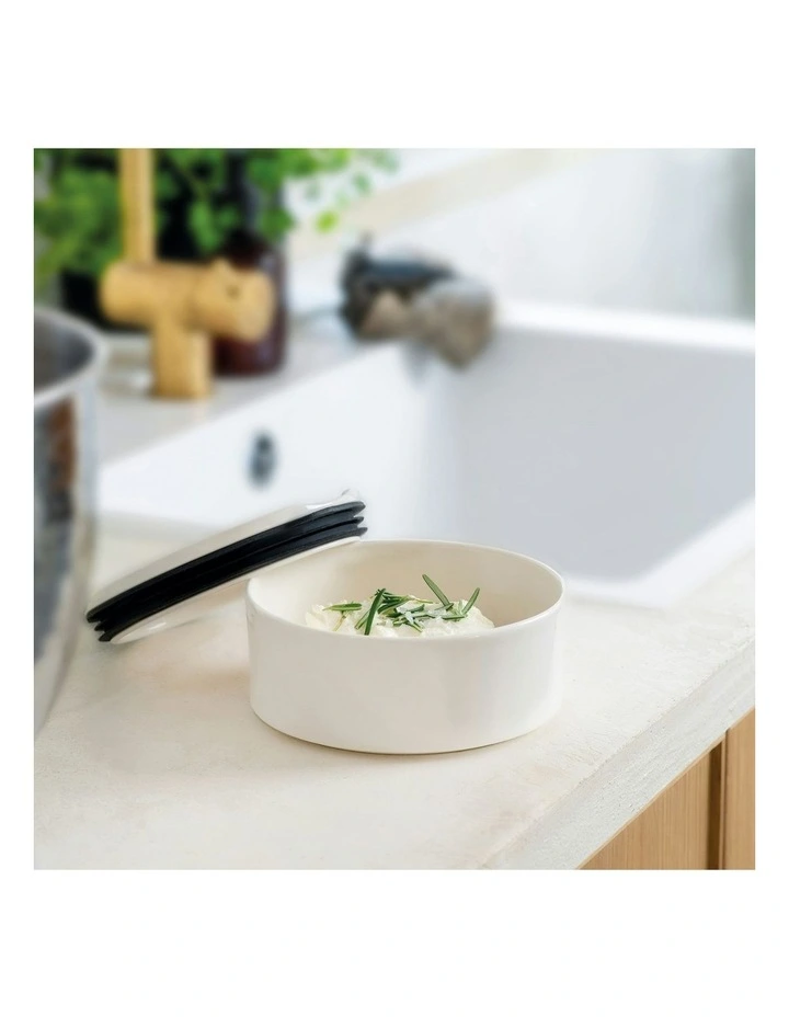 ToGo a ToStay M Round Lunch Box in White image 4