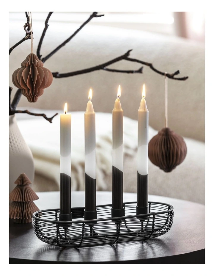 Xmas Oval Advent Wreath in Black image 1