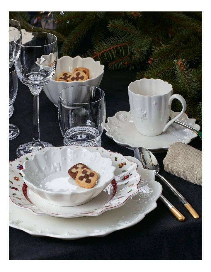 Toy's Delight Royal Classic Saucer in White image 2