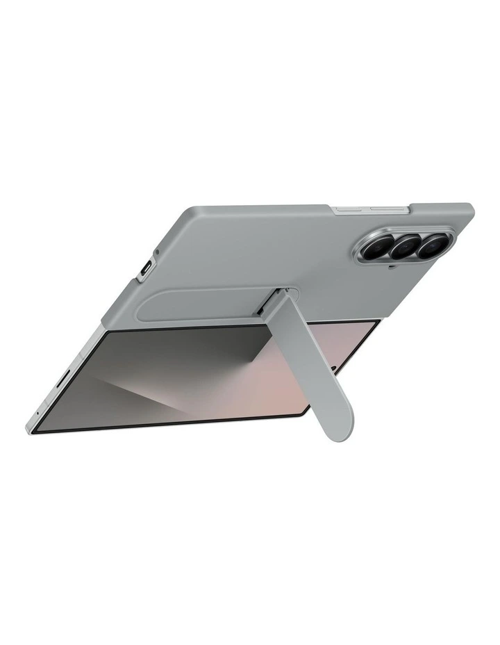 Galaxy Z Fold7 Silicone Case in Gray image 5