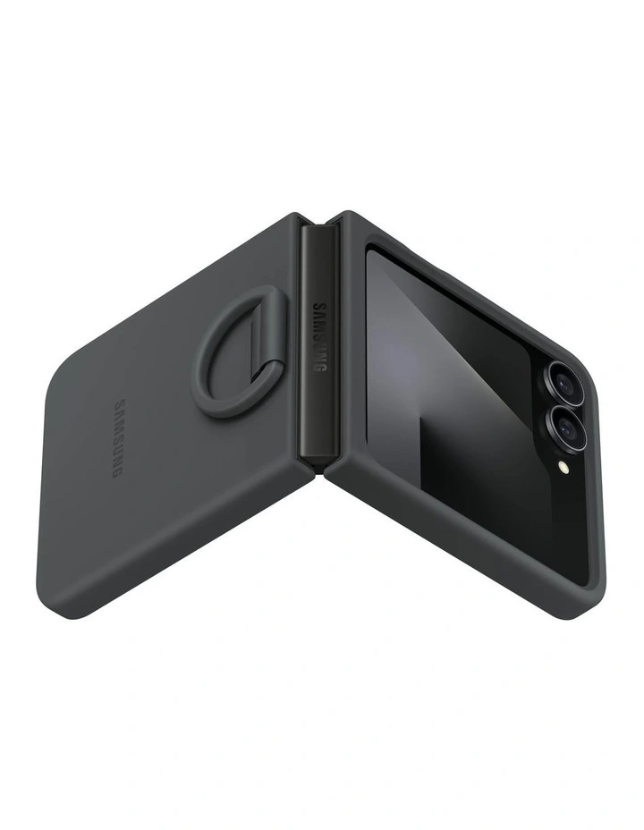 Galaxy Z Flip7 FE / Flip6 Silicone Case in Black image 5