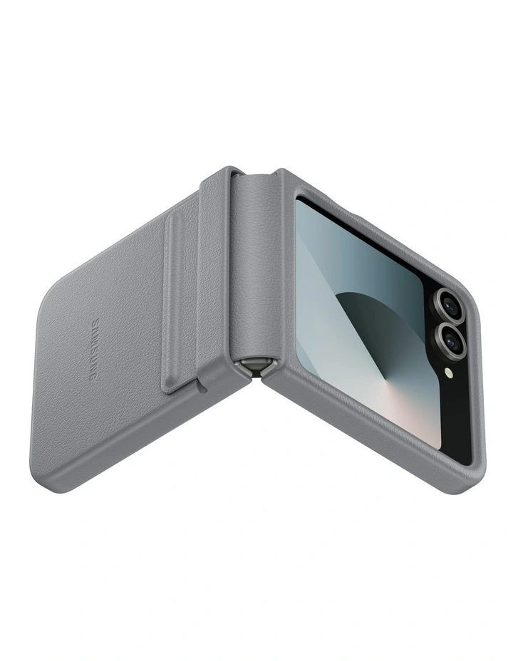 Galaxy Z Flip 6 Kindsuit Case in Gray image 5