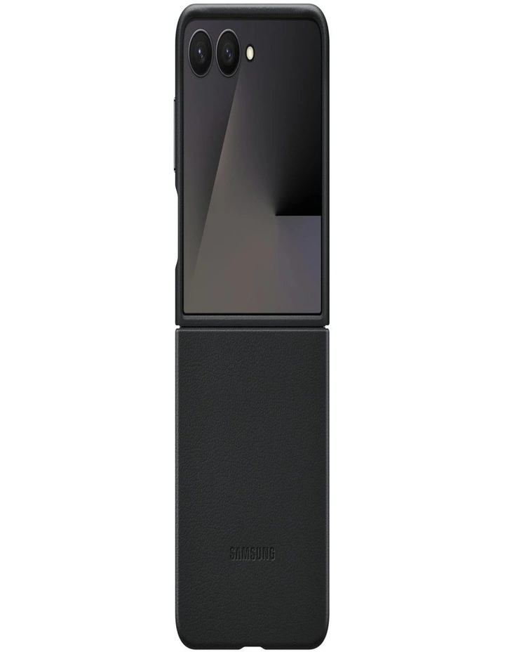 Galaxy Z Flip7 Kindsuit Case in Black image 3