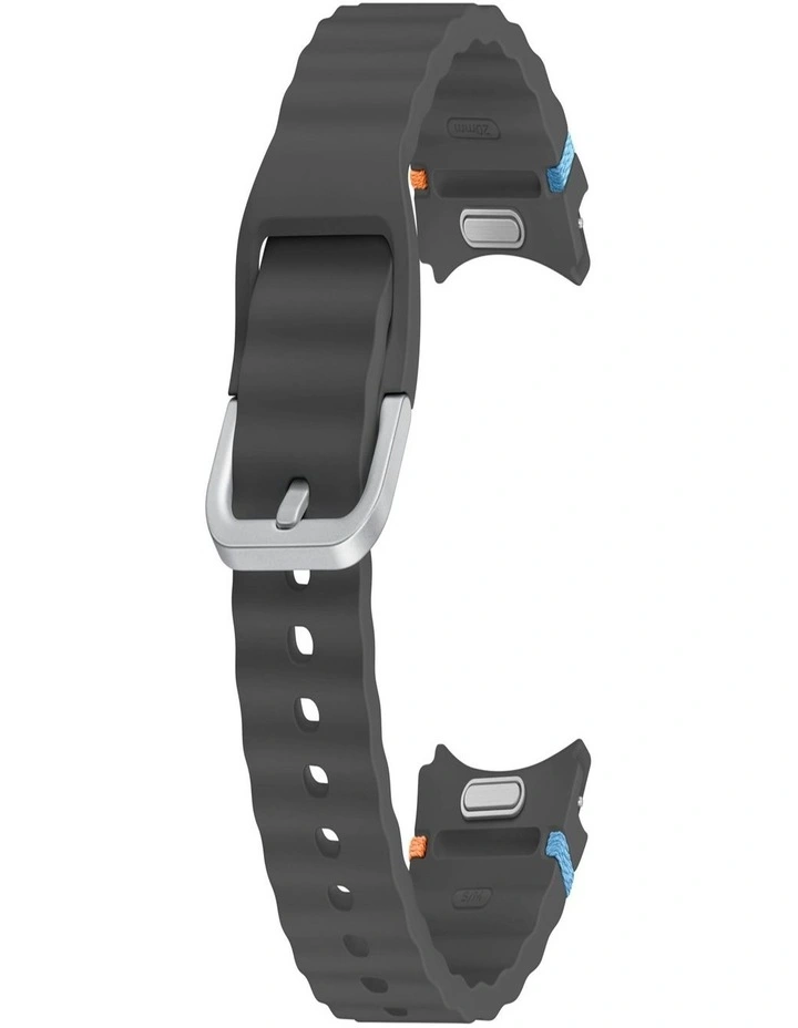 Galaxy Watch7 Sport Band in Small/Medium Dark Grey image 3