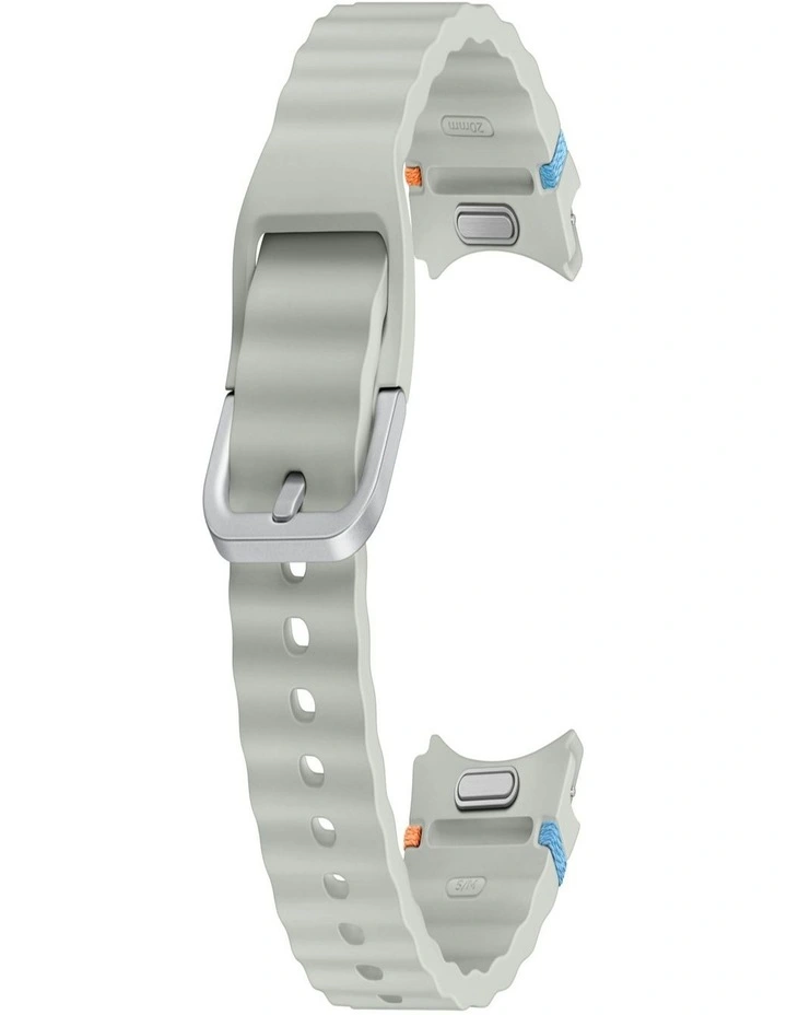 Galaxy Watch7 Sport Band in Small/Medium Silver image 3