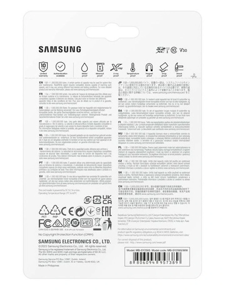 PRO Ultimate SD Card 256GB in Blue image 6