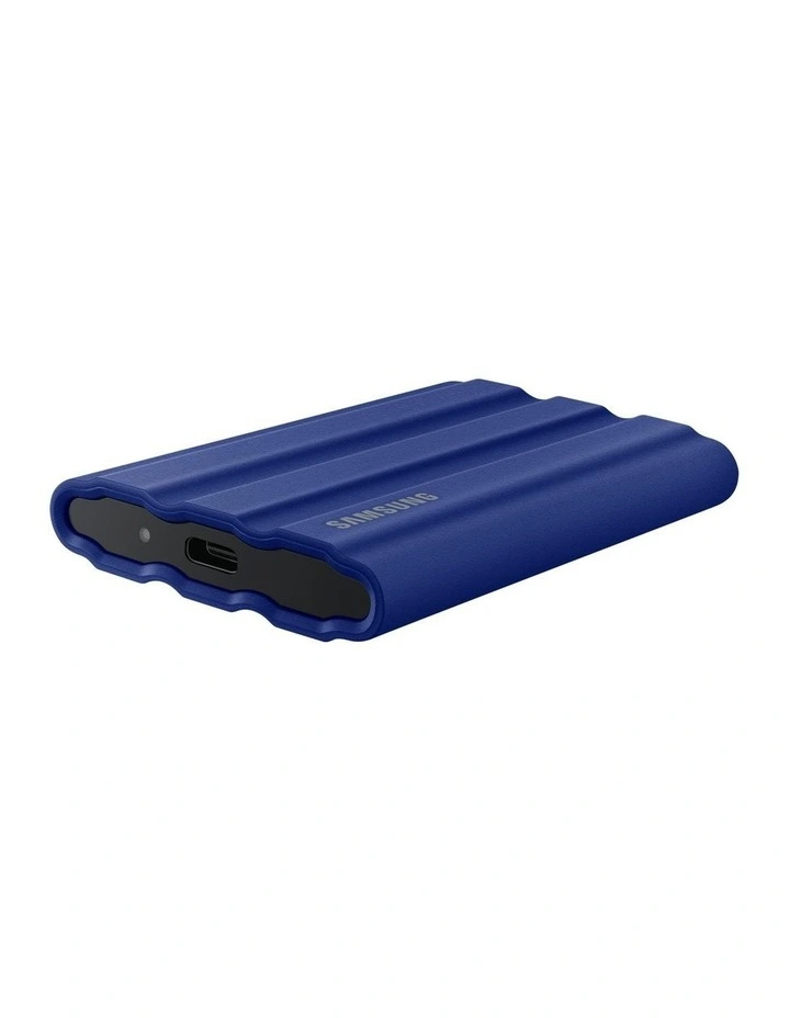 Portable SSD T7 Shield 2TB in Blue image 6