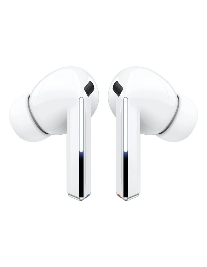 Buds3 Pro in White image 2