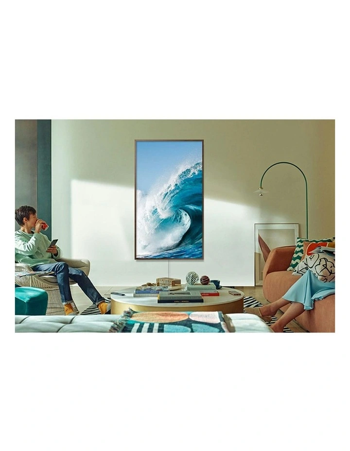 Auto Rotating Wall Mount in Black image 7