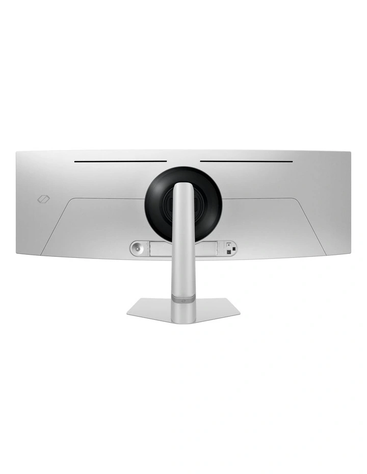 49 Odyssey OLED G91SD Curved DQHD 144Hz Gaming Monitor in Silver image 2