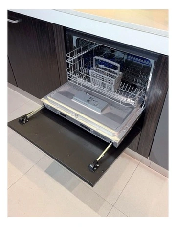 Fully Integrated Compact Dishwasher 45cm in Multi