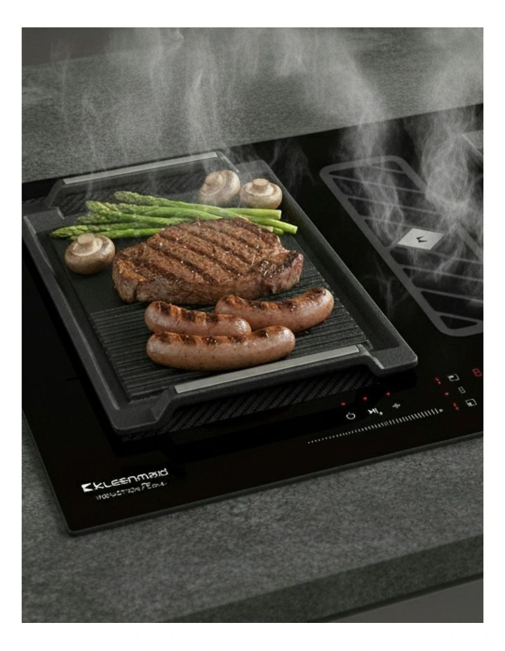 With Integrated Air Extraction System Induction Cooktop 90cm in Black image 4