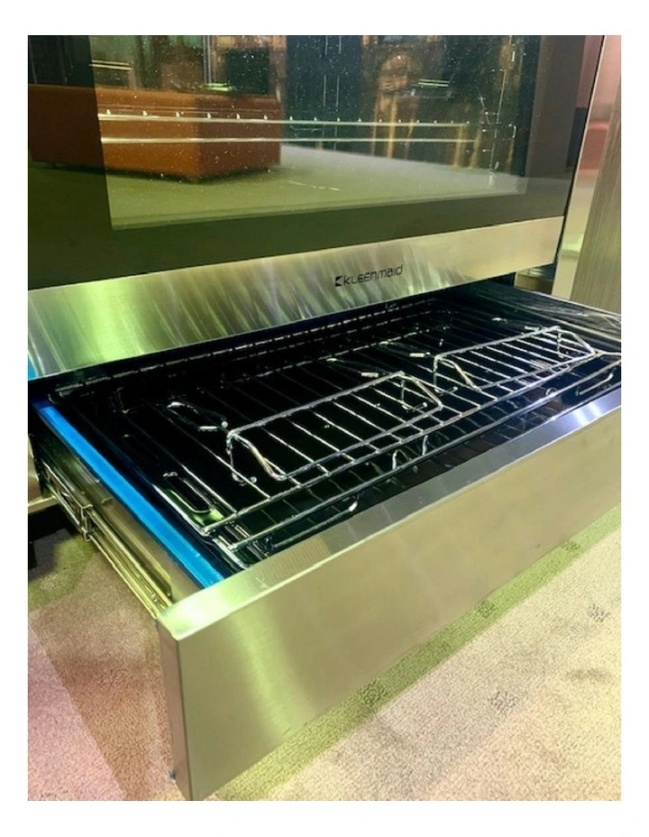 Freestanding Dual Fuel Oven in Stainless Steel image 4