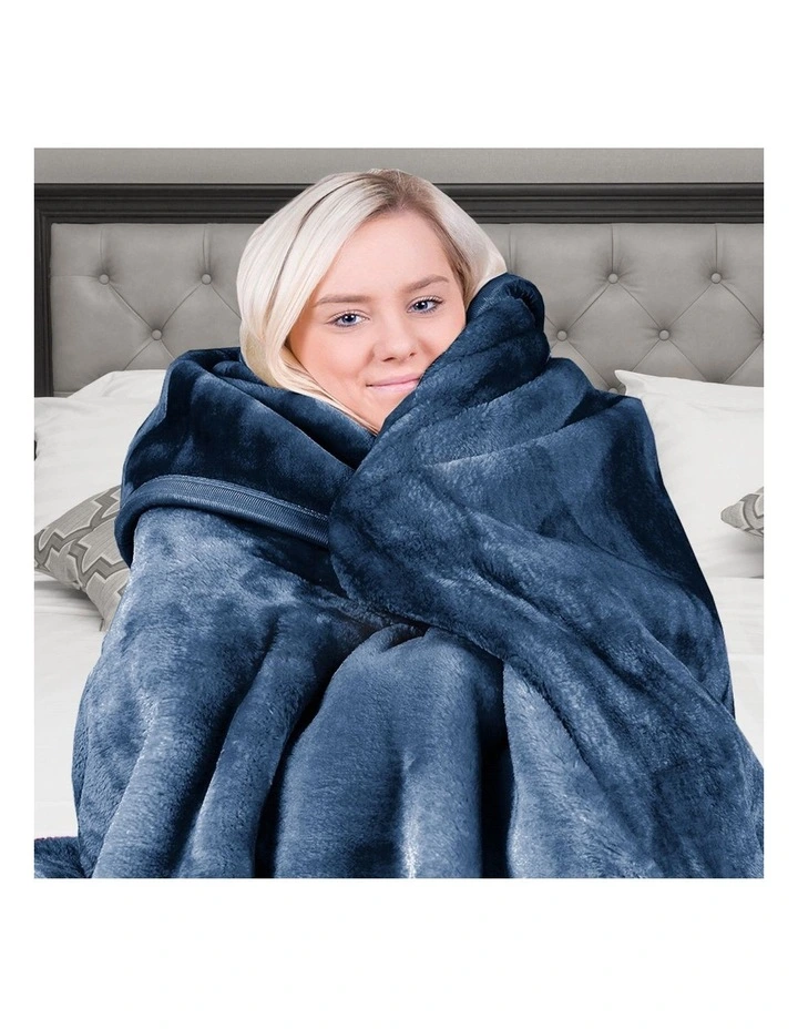 600GSM Large Double-Sided Faux Mink Blanket in Navy image 7