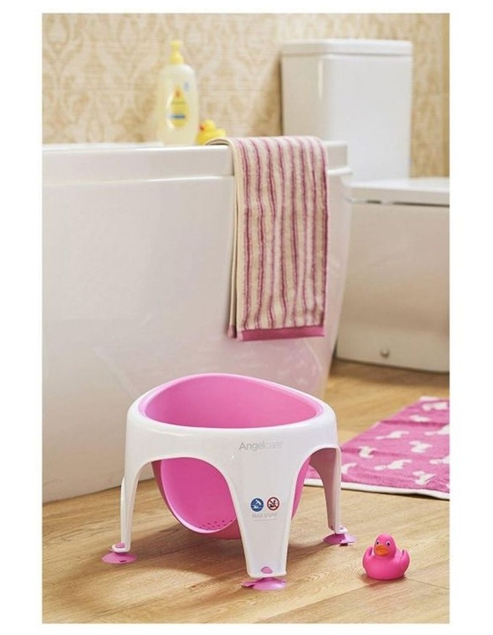 Angelcare Baby Bath Positioner : Angelcare Baby Bath Seat Baby Village - She's also getting heavier so just.