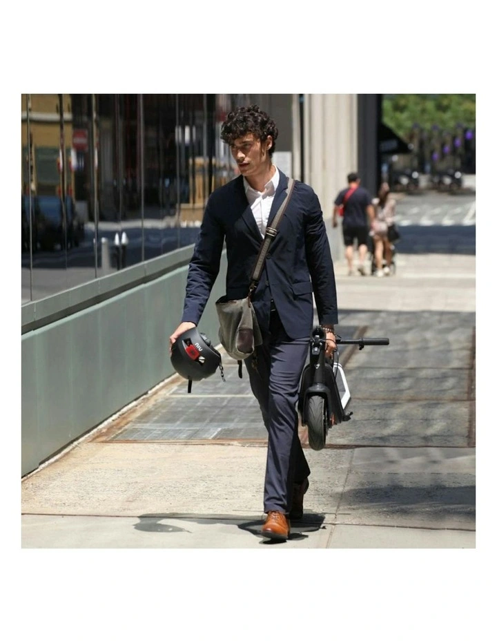 Electric Kick Scooter KQI3 in Sport Red image 2