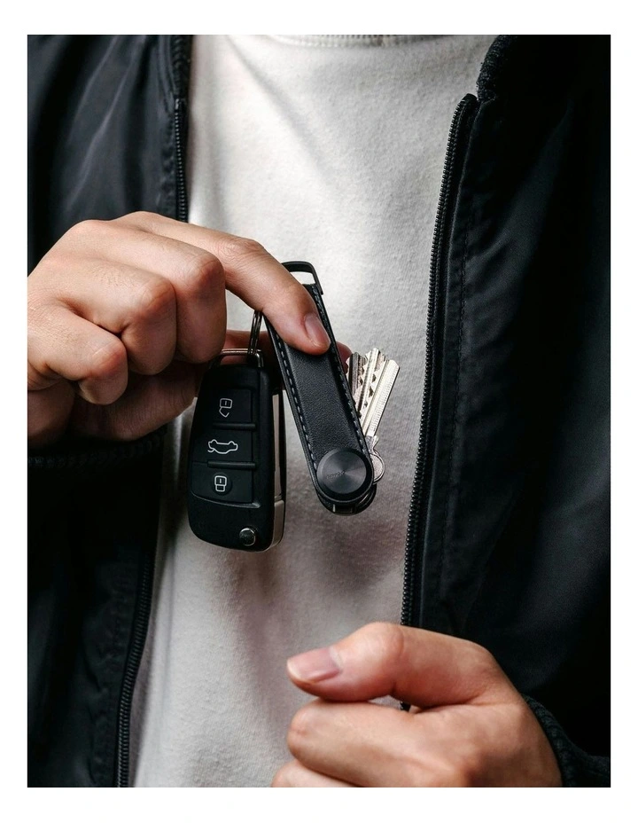 Leather Key Organiser Pro in Black image 5